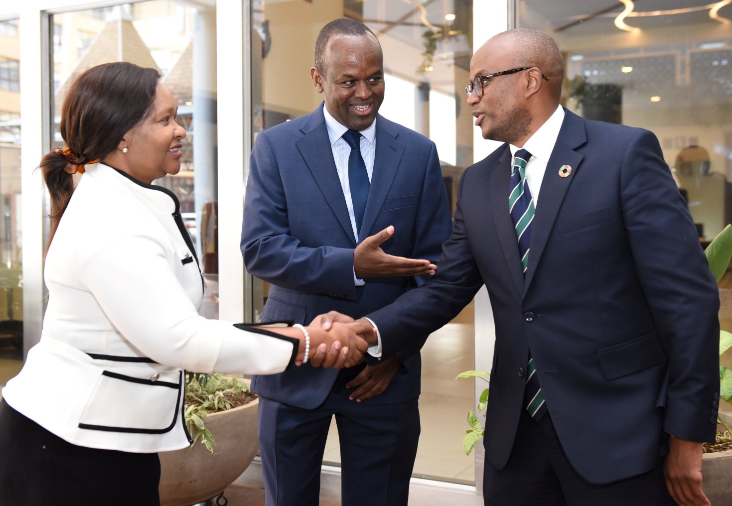 Ministry of Investments, Trade & Industry CS Hon. Rebecca Miano with Absa Bank Kenya MD & CEO Abdi Mohamed and Consumer Banking Director Moses Muthui at the Absa InspireMe Conference taking place in Nairobi. The conference brought together 10,000 women-led SMEs to deliberate and empower each other for growth