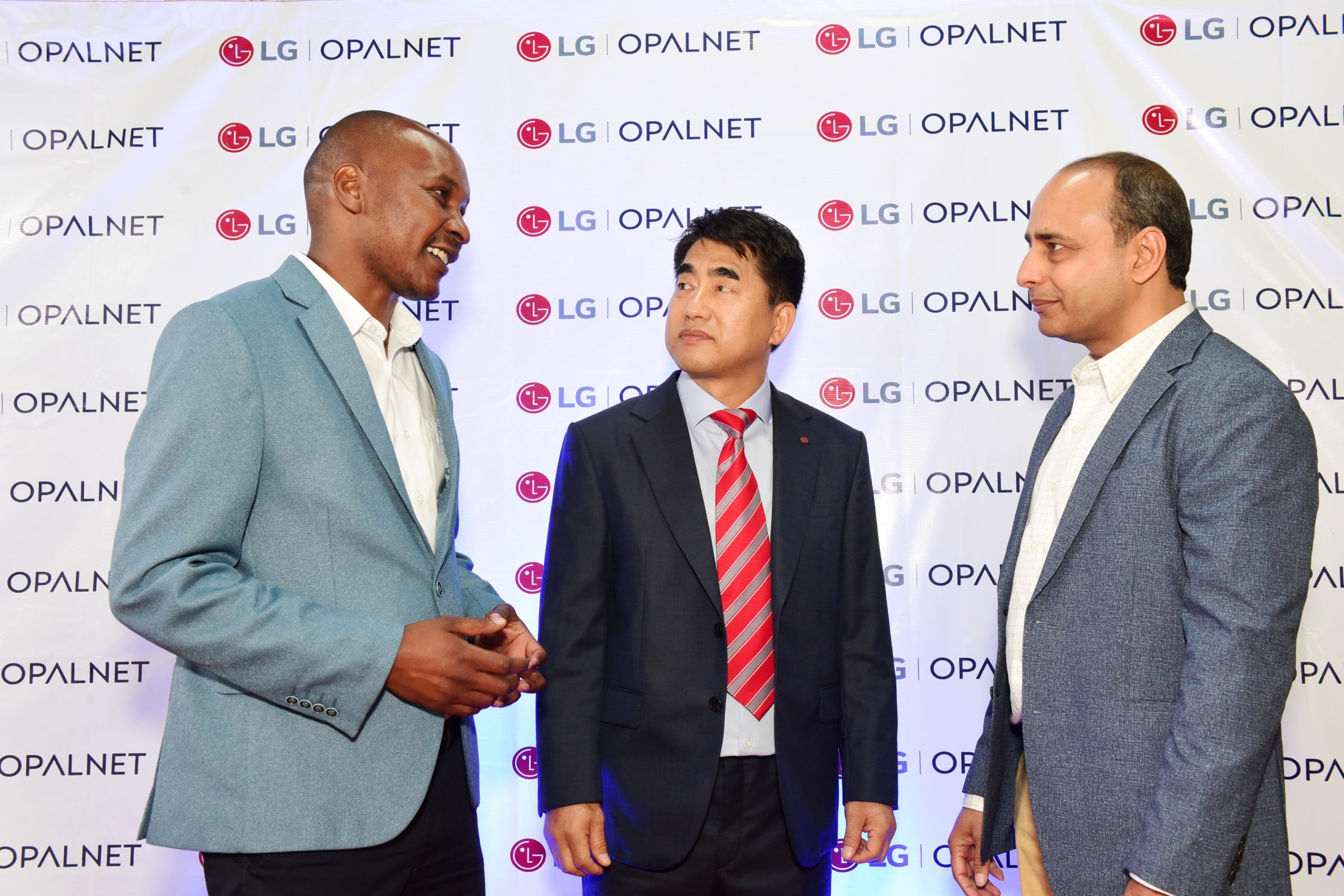 L-R) Peter Wanjohi, Head of Go-to-Market, LG Electronics East Africa; Donghun Lee, President, LG Electronics East Africa; and Rakesh Singh, Managing Director, Opalnet Ltd., during the launch of the new LG/Opalnet Brandshop at Selelo Mall, Kitengela. The sixth LG Brandshop in Kenya reinforces the company’s commitment to expanding its physical retail presence in high-growth urban centres such as Kitengela, one of the country’s fastest-growing towns