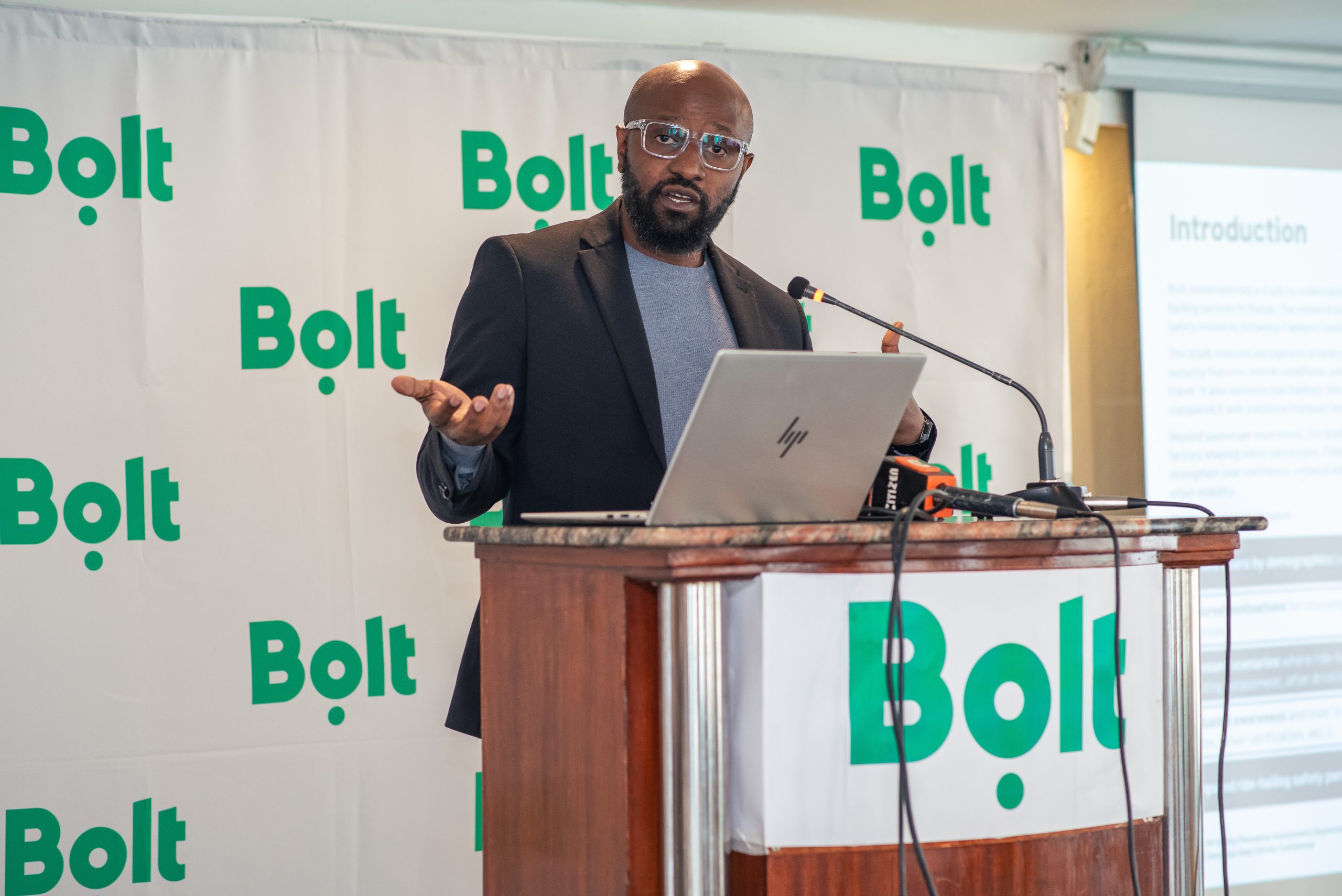 Soyinka Witness, Strategy Director Sub-Saharan Africa, Ipsos sharing the report findings during the press briefing held at Sarova Panafric Hotel in Nairobi.