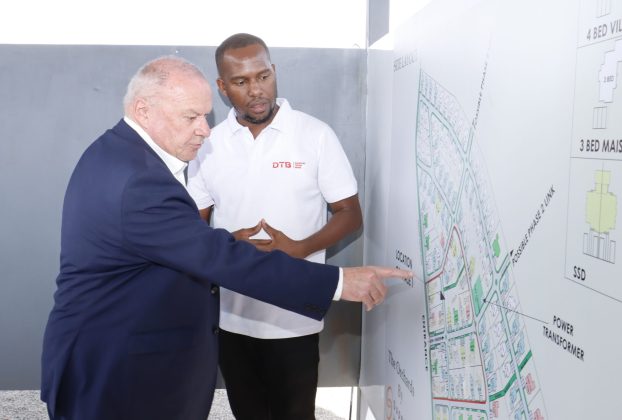 Superior Homes Managing Director Ian Henderson (R) and DTB Manager, Kamakis Branch Collins Gacau (L), during the launch of Orchards at Northlands, a newly launched master-planned gated community at Northlands City